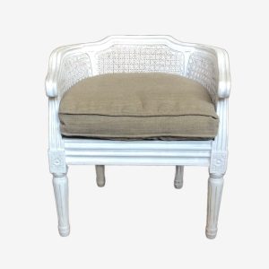 Sillón Pequeño de Estilo Clásico en Madera Decapada y Ratán