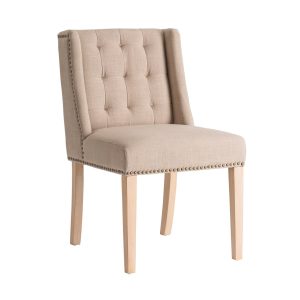 Silla Tapizada en Beige con Detalles de Tachuelas
