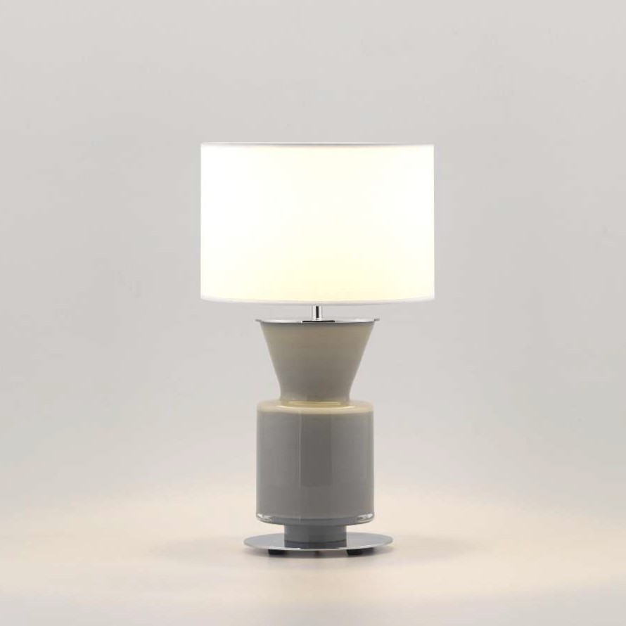 Lámpara de Mesa Ponn – Personalizable en Vidrio de Color y Acabados Metálicos - Imagen 4