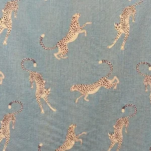 TELA ESTAMPADA GUEPARDOS C/AZUL – 70% VISCOSA 30% LINO – ANCHO 280 CM